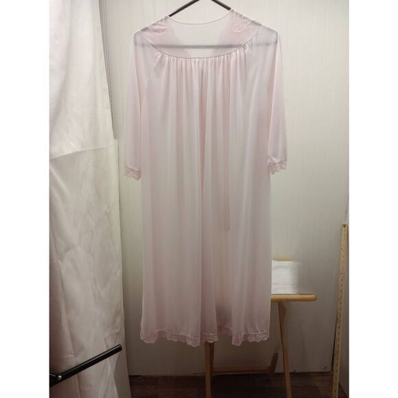Vintage Shadowline pink. silky robe, embroidered, size large see listing - Picture 2 of 8